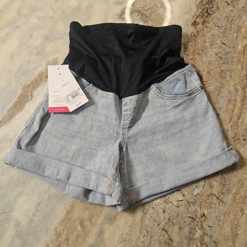 Isabel by Ingrid & Isabel Maternity Midi Denim Shorts | Light Wash | Sz 4 | NWT